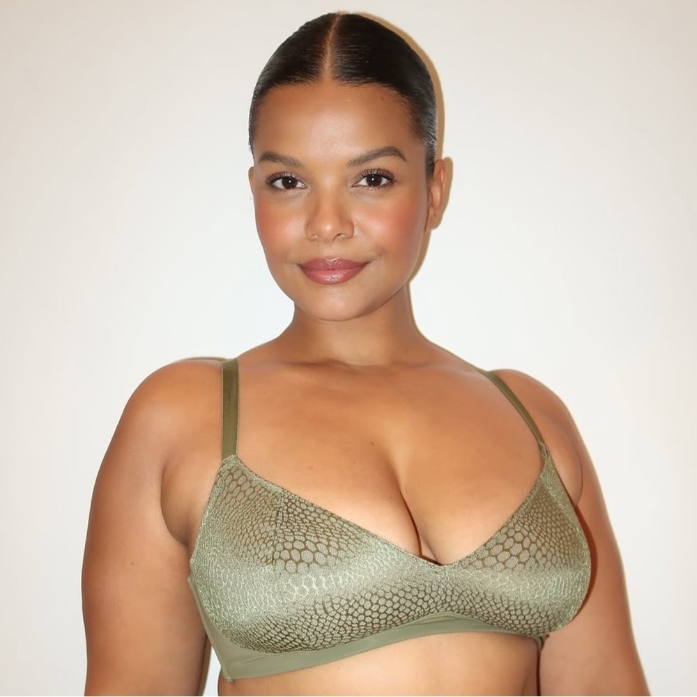 Knix Underwear Lace bra bralette gossamer olive metallic shiny